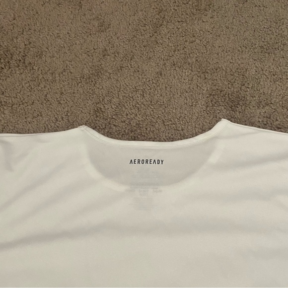 Girl’s Adidas Aeroready A five Top NWT - Picture 9 of 9